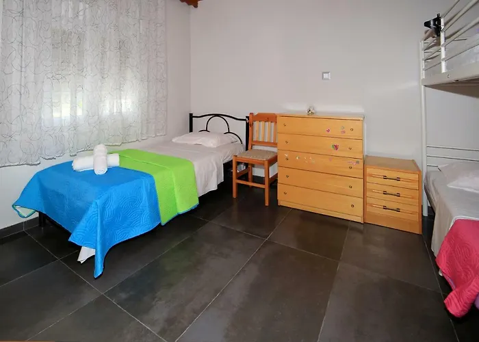 House Loana Neos Marmaras