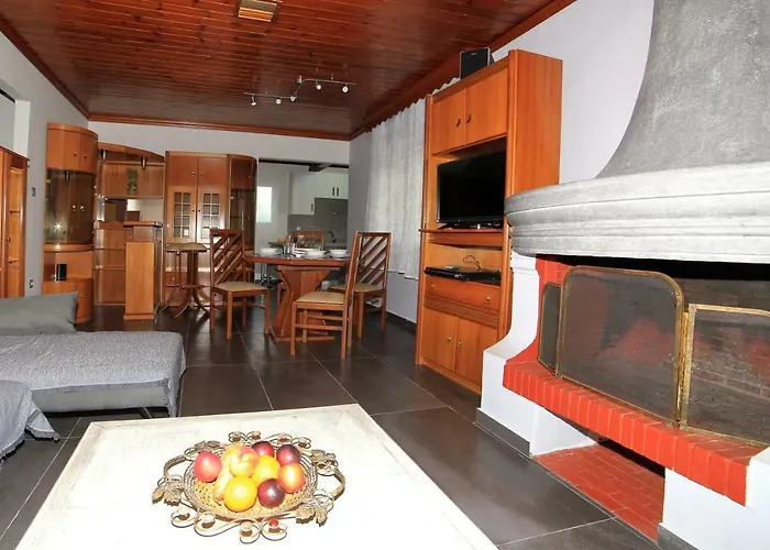 House Loana Neos Marmaras