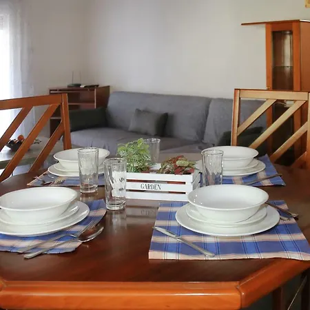 House Loana Hébergement de vacances